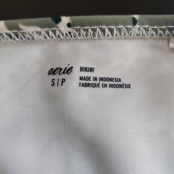 Aerie Green and Gold Print Bikini Bottoms NWT Size Small Full Coverage Bottoms - Picture 7 of 13